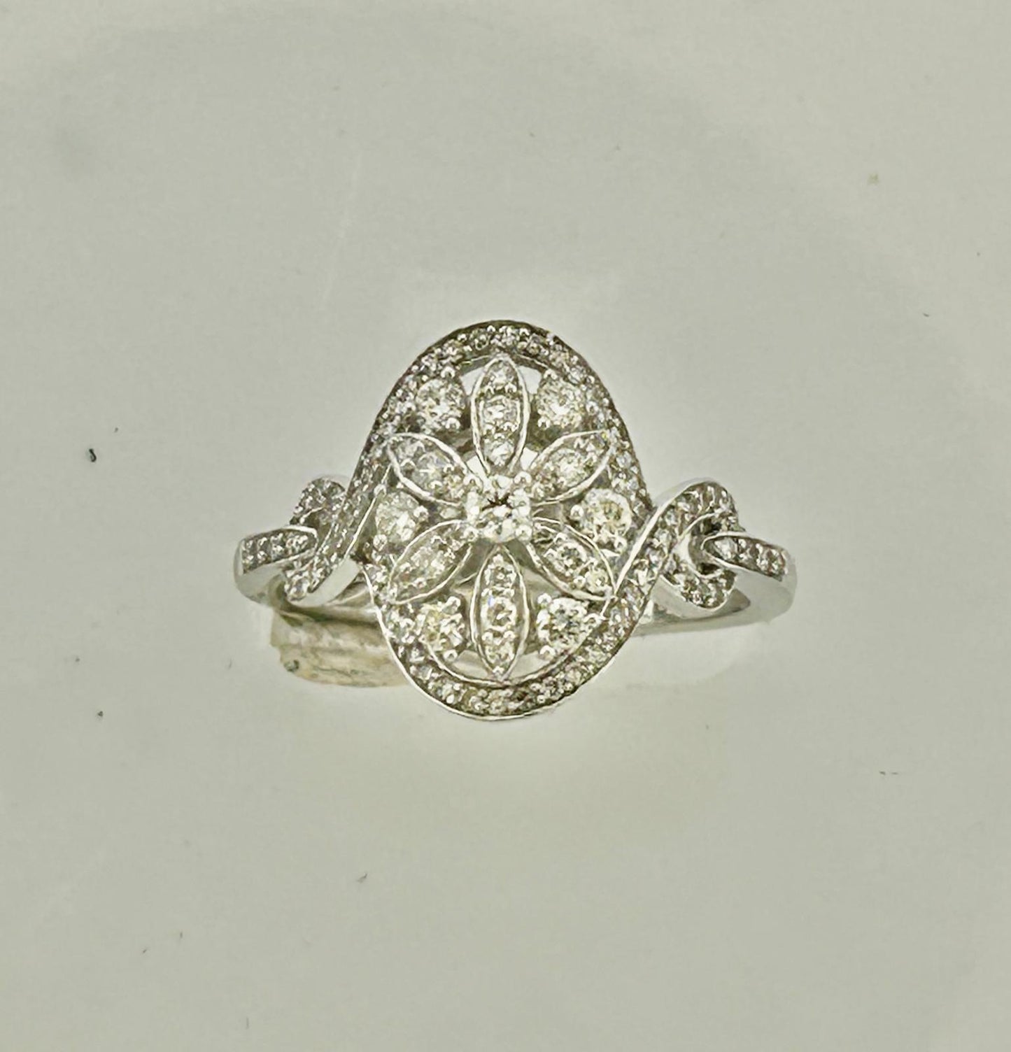 10K white Gold ring with 0.50Ct Diamond/RD1-10410W